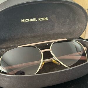 Michael Kors aviation sunglasses with original case